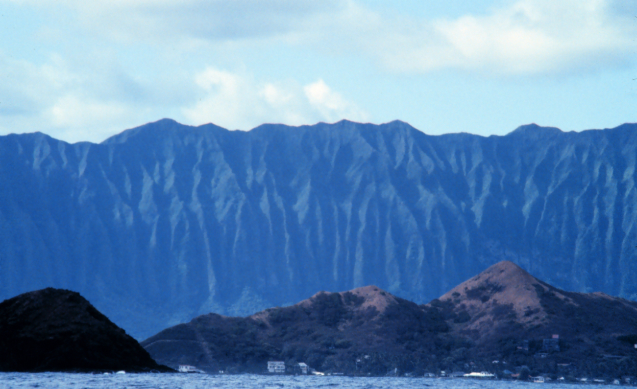 View of Koolau Range from offshore Makapu Point (Image credit: Commander Grady Tuell) View of Koolau Range from offshore Makapu Point