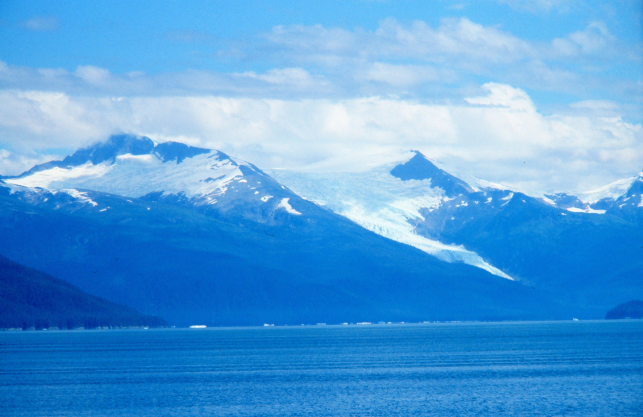 Ice bergs in Tracy Arm area of Stephens Passage (Image credit: Commander John Bortniak) Ice bergs in Tracy Arm area of Stephens Passage