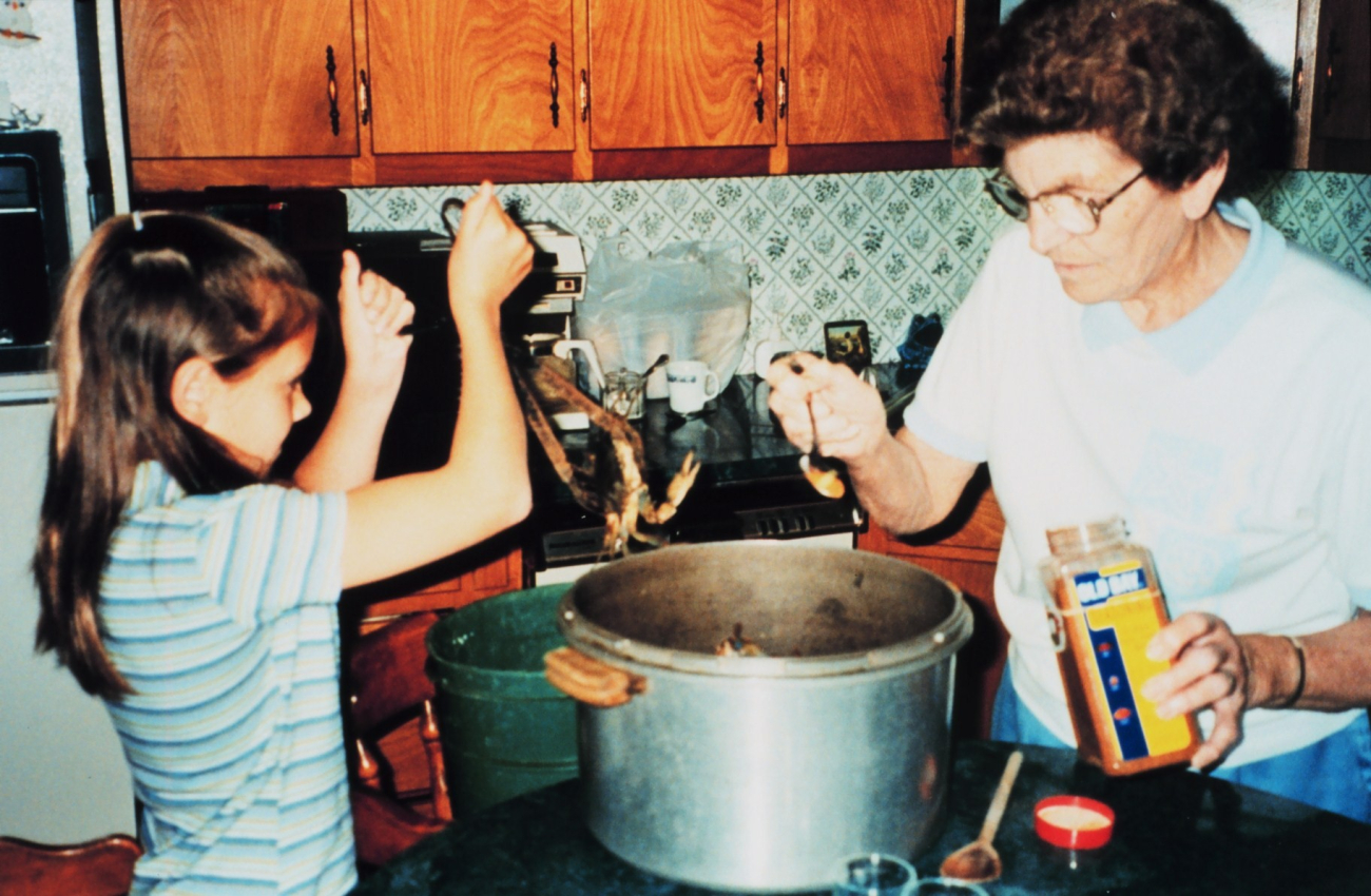 Preparing Maryland Blue Crabs for the dinner table (Image credit: Mary Hollinger) Preparing Maryland Blue Crabs for the dinner table