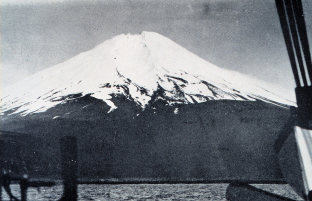 Mt line0857.jpg Mt
