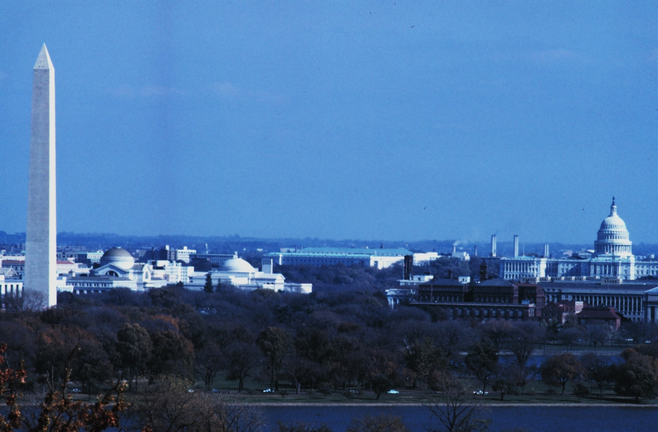 A rare photo showing both the Washington Monument and the U line1080.jpg A rare photo showing both the Washington Monument and the U