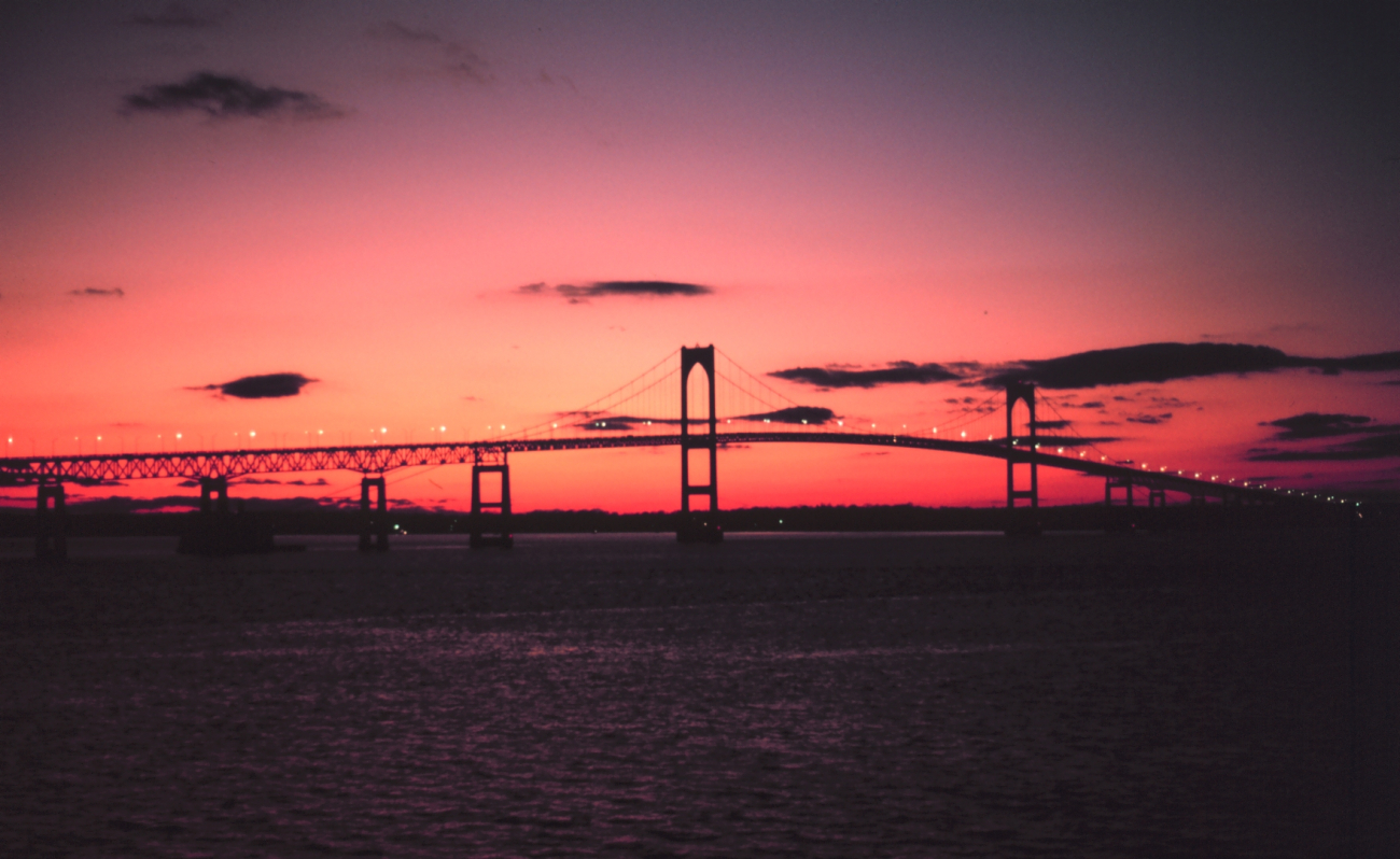 The Newport Bridge at sunset line1417.jpg The Newport Bridge at sunset