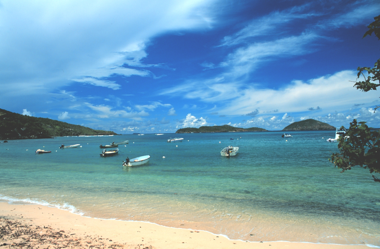 Fishing and pleasure boats at Hull Bay (Image credit: Mr. William B. Folsom) Fishing and pleasure boats at Hull Bay