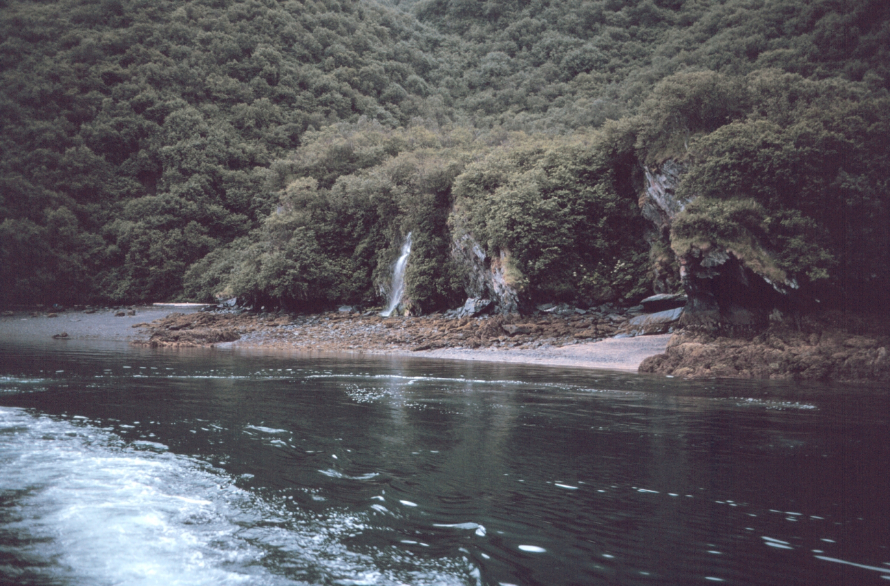 A small cove on Piridon Bay (Image credit: Mr. David Sinson) A small cove on Piridon Bay
