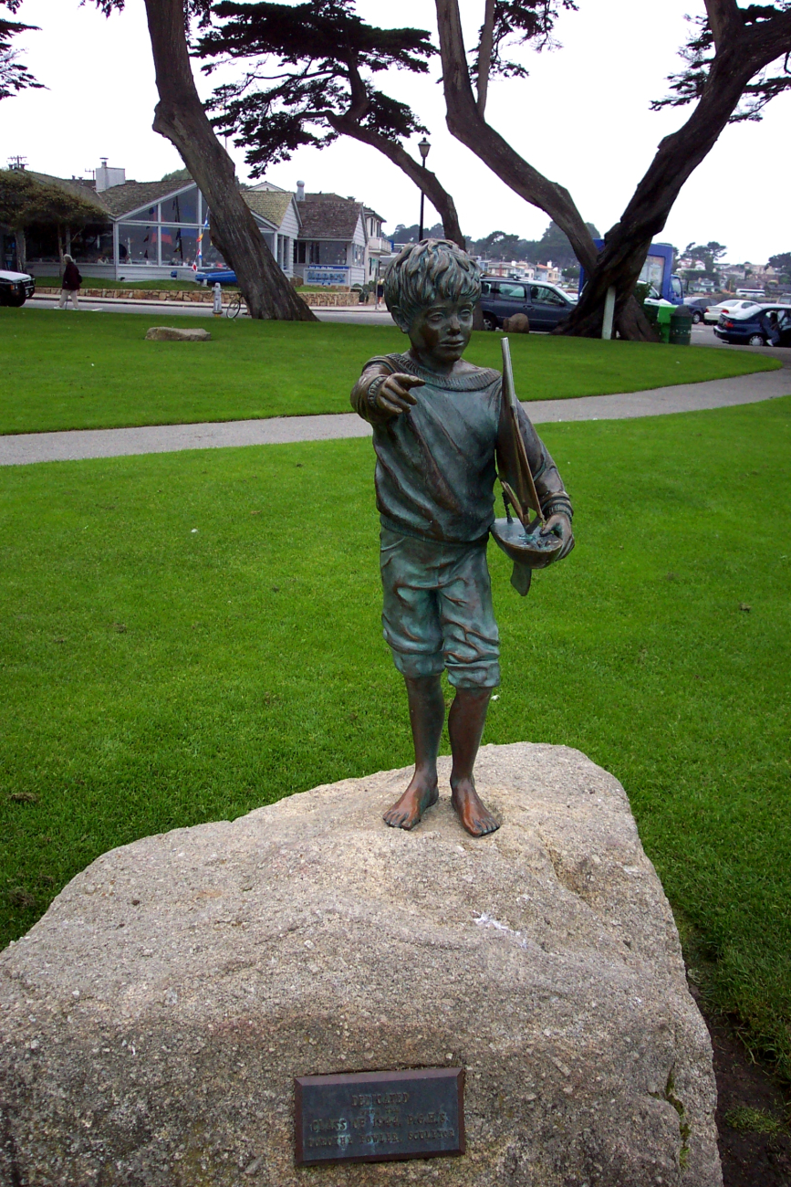World War I era statue in Lovers' Point Park at Pacific Grove (Image credit: Captain Albert E. Theberge) World War I era statue in Lovers' Point Park at Pacific Grove