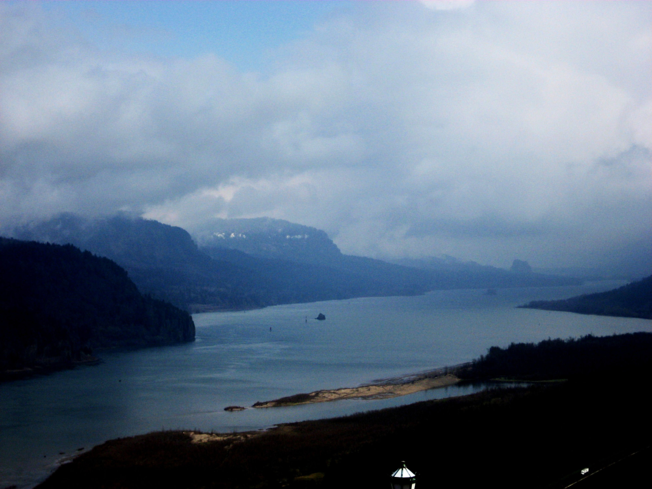 Looking up the Columbia River in the Columbia River Gorge (Image credit: Michael Theberge) Looking up the Columbia River in the Columbia River Gorge