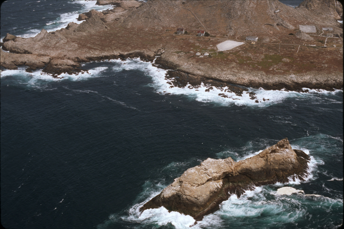 Aerial views of the wind-swept sea-swept Farallons, a virtual wilderness lessthan thirty miles from downtown San Francisco (Image credit: Common Murre Restoration Project, USFWS) Aerial views of the wind-swept sea-swept Farallons, a virtual wilderness lessthan thirty miles from downtown San Francisco
