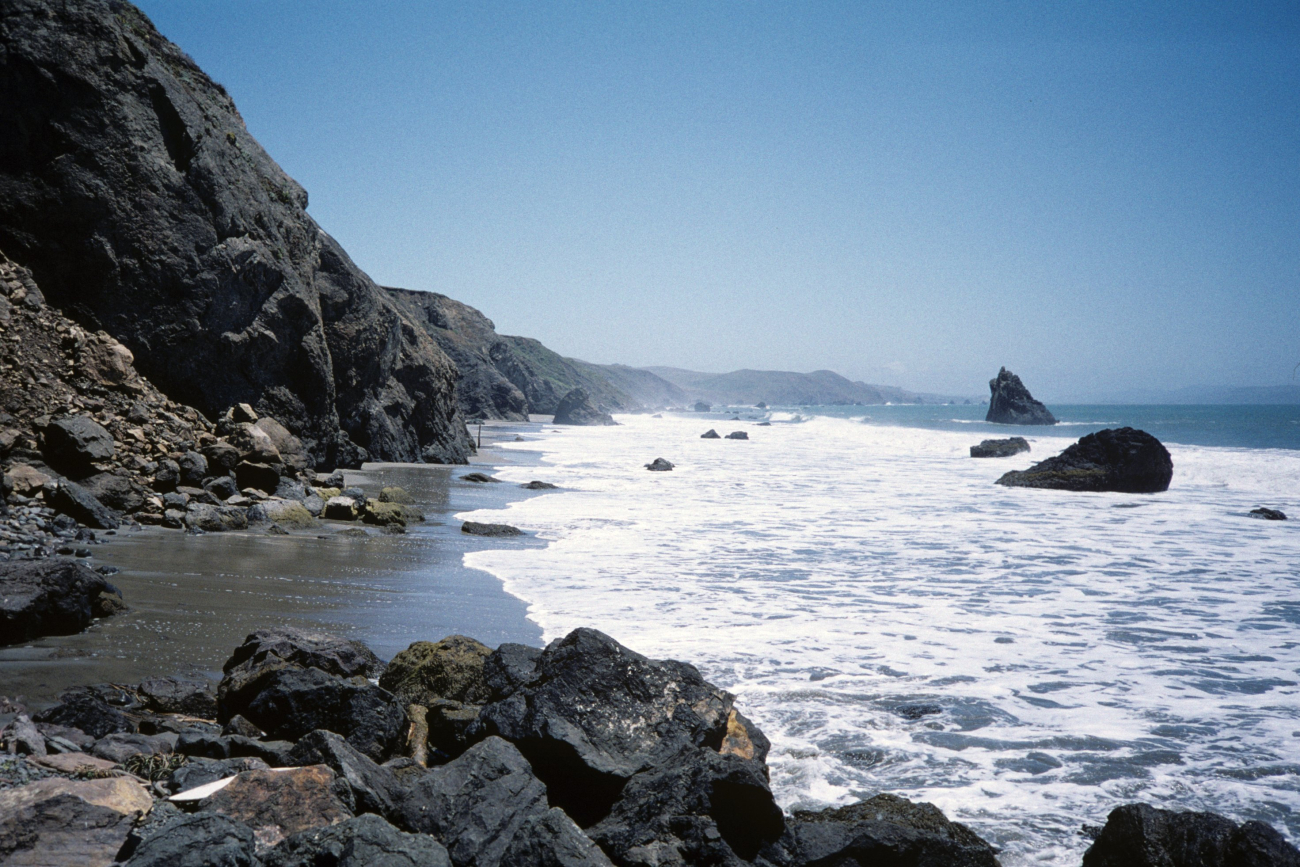 Pinnacle Gulch Beach (Image credit: Beach Watch, NOAA, Farallones Marine Sanctuary Association) Pinnacle Gulch Beach