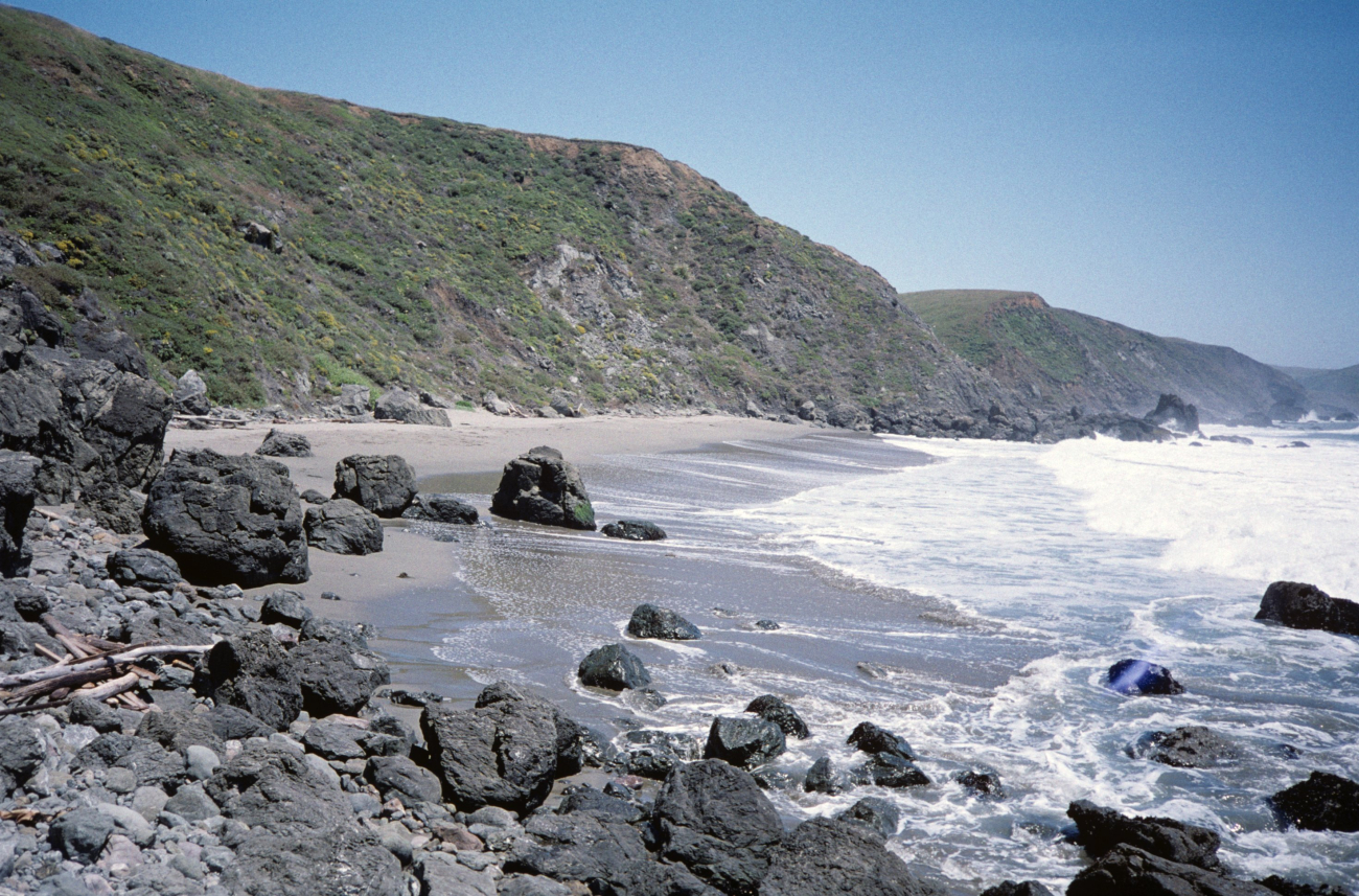 Pinnacle Gulch Beach (Image credit: Beach Watch, NOAA, Farallones Marine Sanctuary Association) Pinnacle Gulch Beach