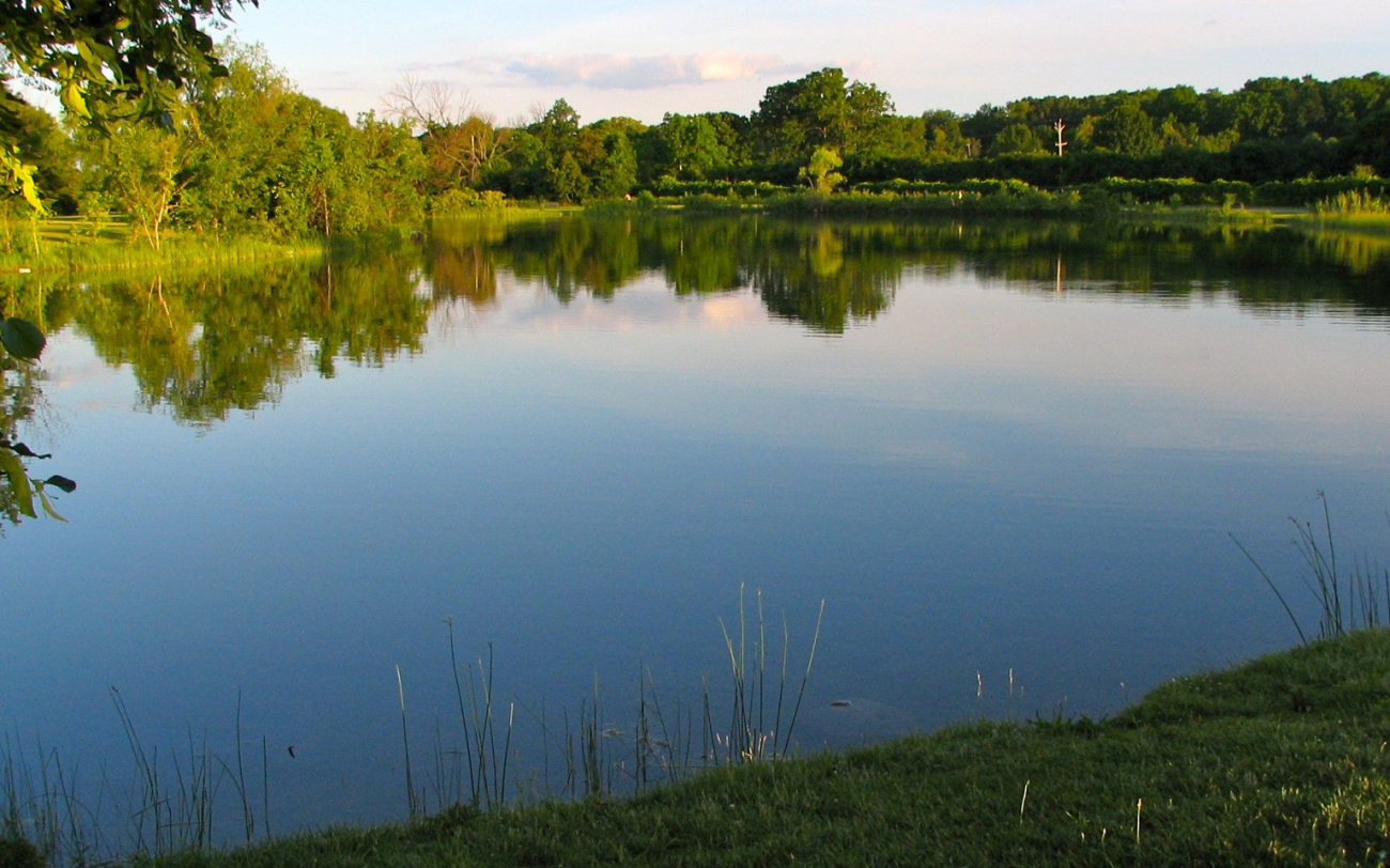 Gallup Park, Huron River, Ann Arbor, MI (Image credit: NOAA/OAR/Great Lakes Environmental Research Laboratory | K. McConnelly) Gallup Park, Huron River, Ann Arbor, MI