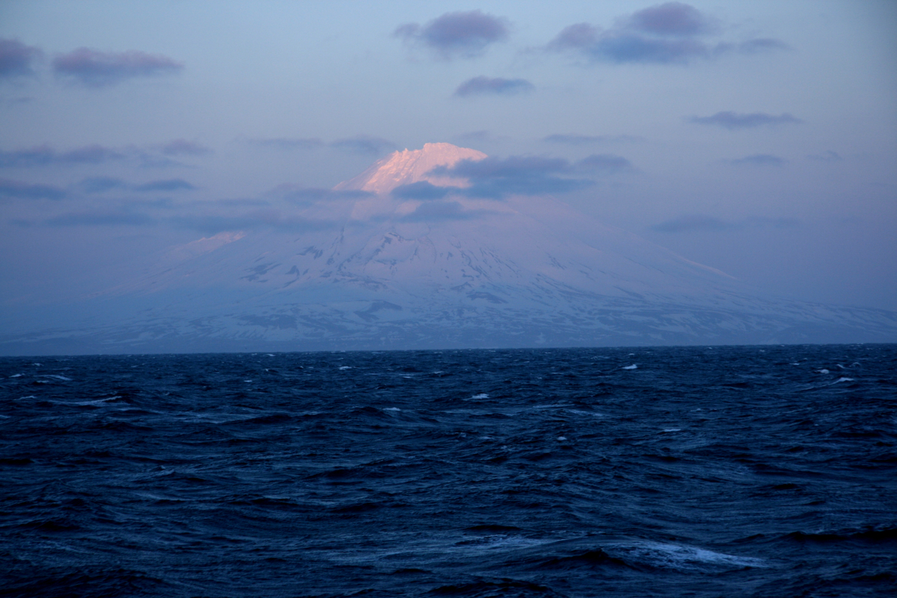 Carlisle Volcano in the Islands of the Four Mountains (Image credit: Crew and Officers of NOAA Ship MILLER FREEMAN) Carlisle Volcano in the Islands of the Four Mountains