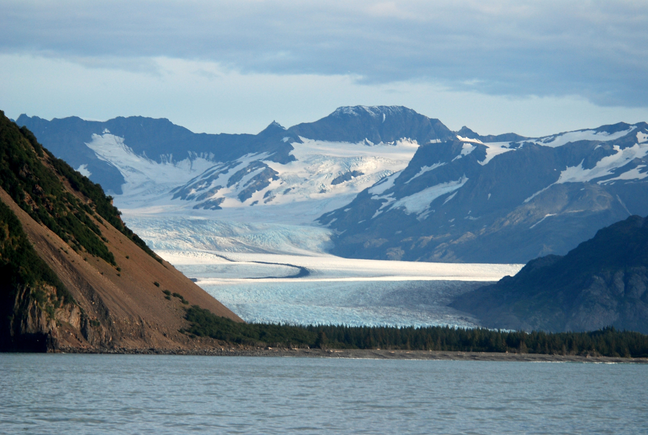 Mountains and a glacier in the Seward area (Image credit: Crew and Officers of NOAA Ship FAIRWEATHER) Mountains and a glacier in the Seward area