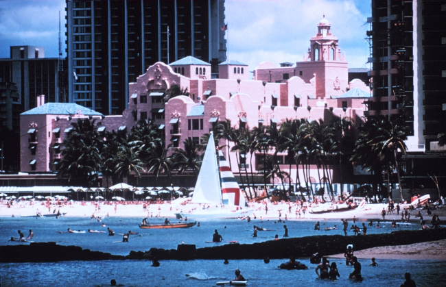 Waikiki Beach