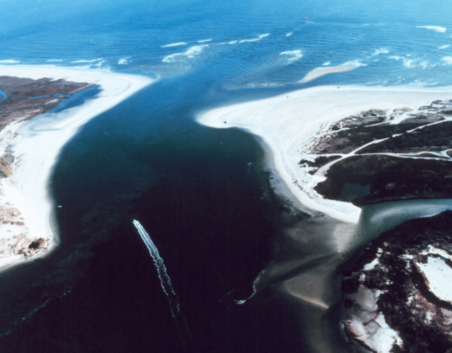 3413  North Latitude 7756 West Longitude