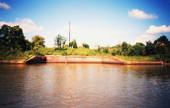 Bayou Lamoque water diversion structure