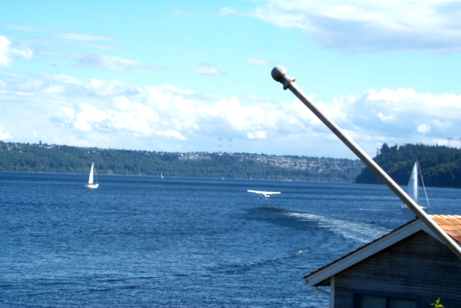 Seaplane departing Gig Harbor