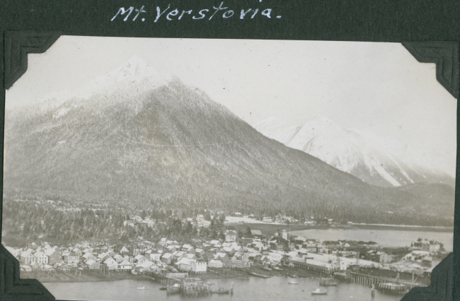Mount Verstovia, 2