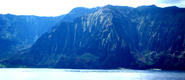 A view from offshore of the Na Pali coast, along the northwest shore of Kauai