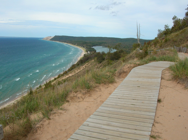 Empire Bluff Trail