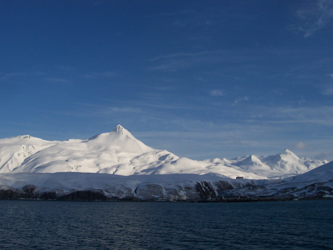 Snow-clad Pyramid Peak