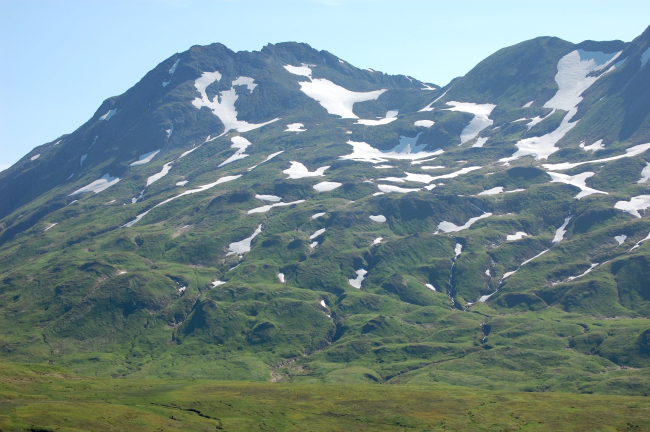 Scenes on a hike to Pyramid Mountain