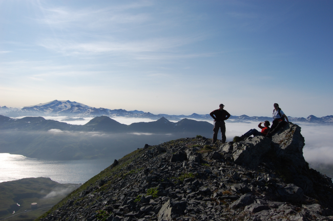 Scenes on a hike to Pyramid Mountain